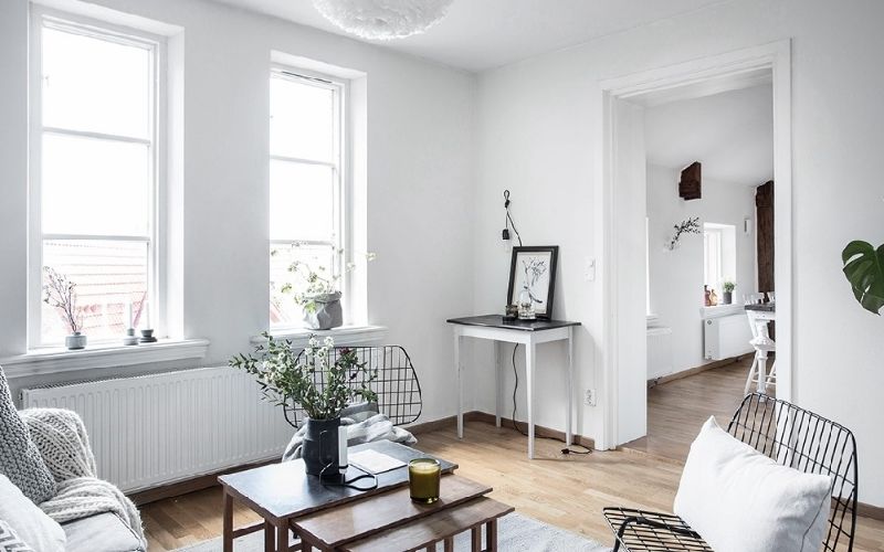 Sơn màu trắng sứ dùng được cho cả nội thất và ngoại thất Sơn màu trắng sứ dùng được cho cả nội thất và ngoại thất