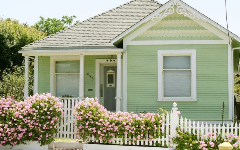 Mẫu ngoại thất sơn màu xanh cho gia chủ mệnh Hỏa Mẫu ngoại thất sơn màu xanh cho gia chủ mệnh Hỏa