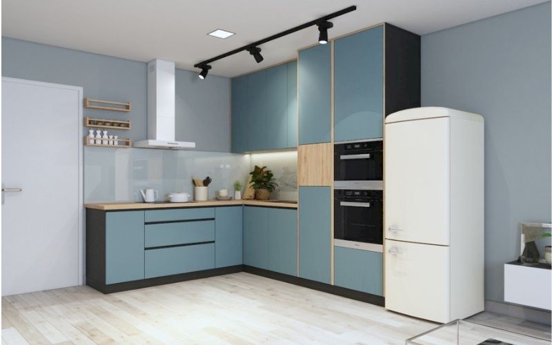 Màu xám xanh giúp không gian phòng bếp ấm áp, tươi mới