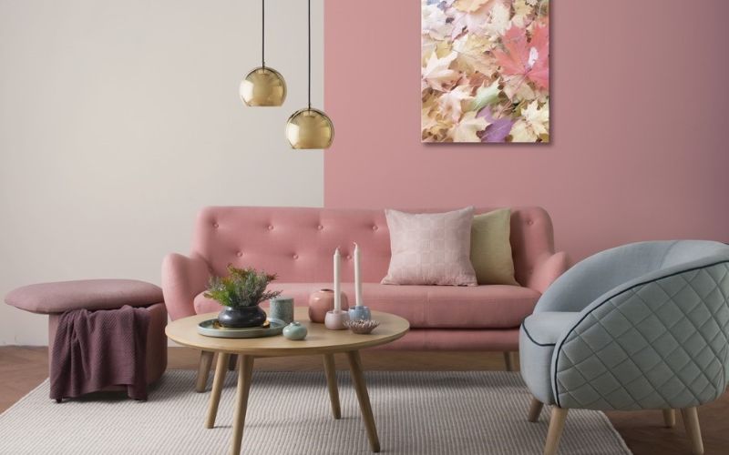 Sơn phòng khách màu hồng pastel phối trắng tinh tế