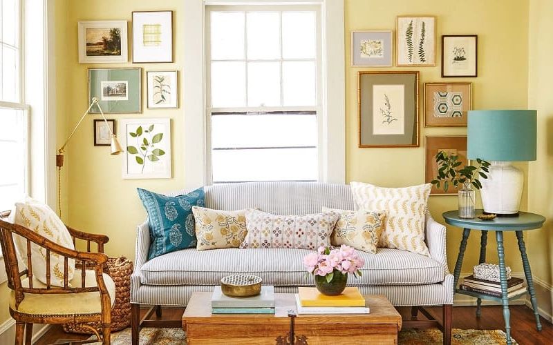 Phòng khách màu vàng lông gà con ấm cúng hơn khi sử dụng nội thất gỗ Phòng khách màu vàng lông gà con ấm cúng hơn khi sử dụng nội thất gỗ