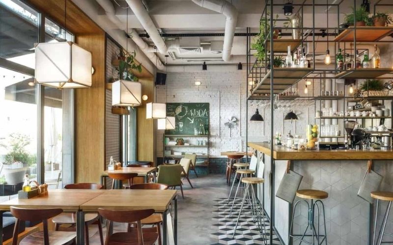 Không gian quán cafe được bố trí khoa học, đẹp mắt