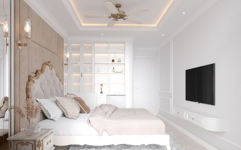 Trần giật cấp phòng ngủ nhà ống phong cách Tân cổ điển kết hợp quạt trần sang trọng