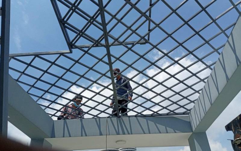 Đội thi công khung sắt tầng thượng chuyên nghiệp