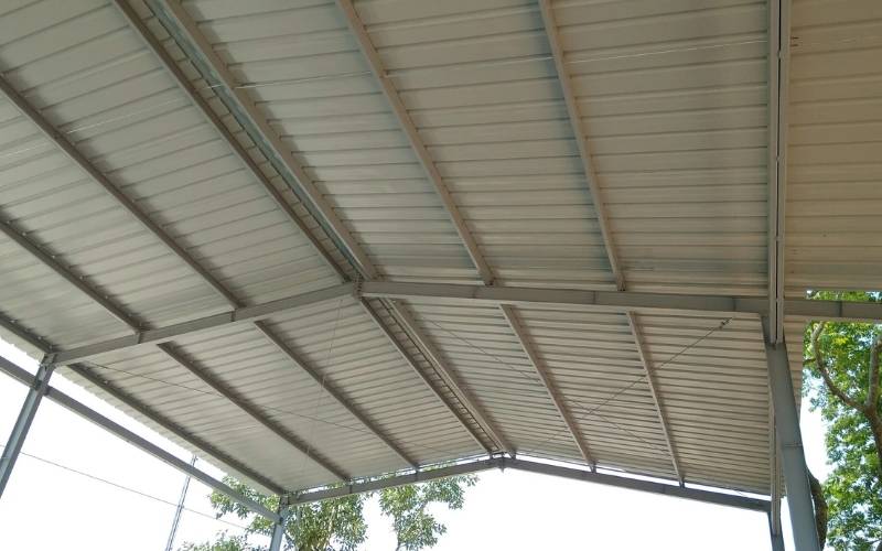 Mái tôn có khả năng chống nóng cho sân thượng