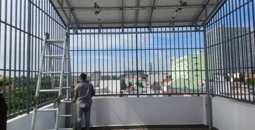 thi công khung sắt bảo vệ sân thượng