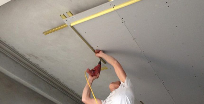 thợ sửa trần thạch cao